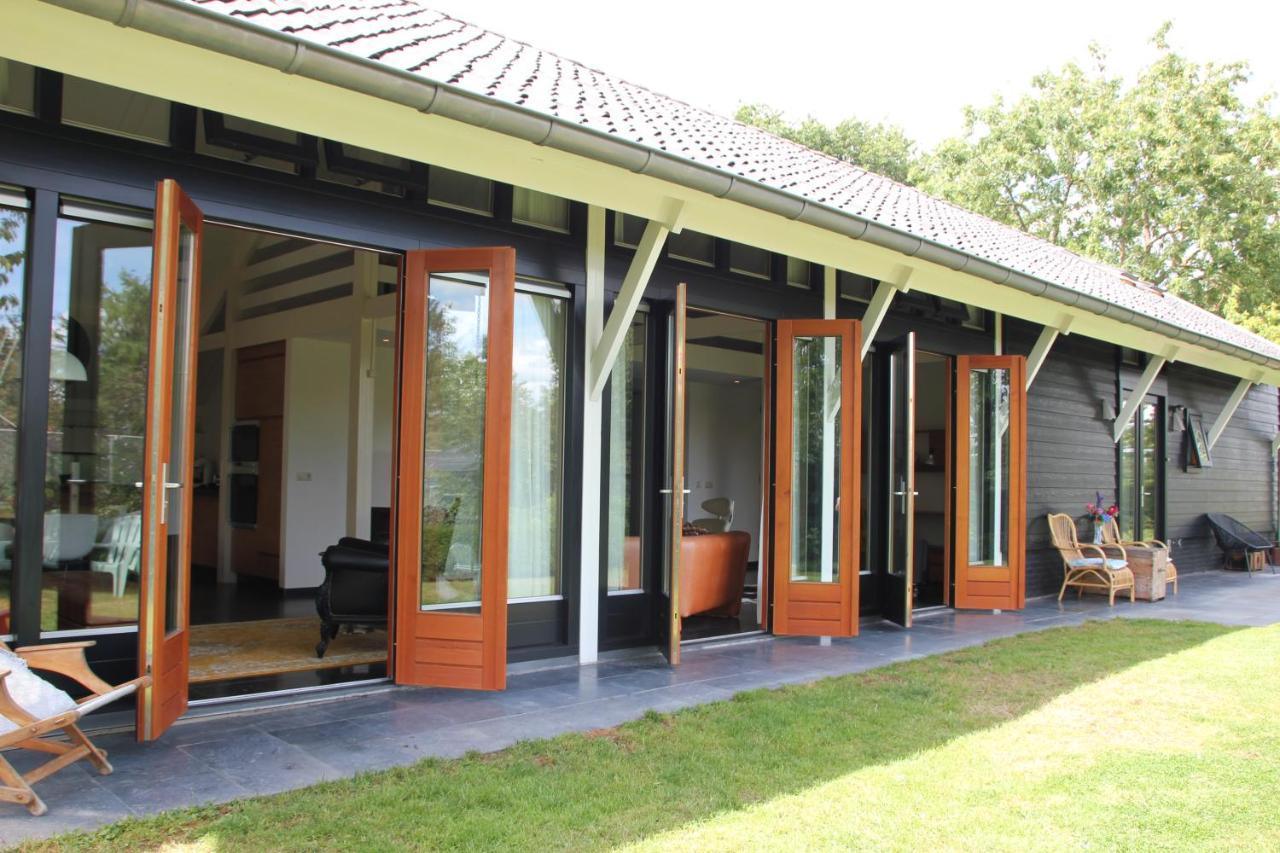 ErichemFamiliehuis De Betuwe Met Prive Kunstgras Tennisbaan En Sauna别墅 外观 照片